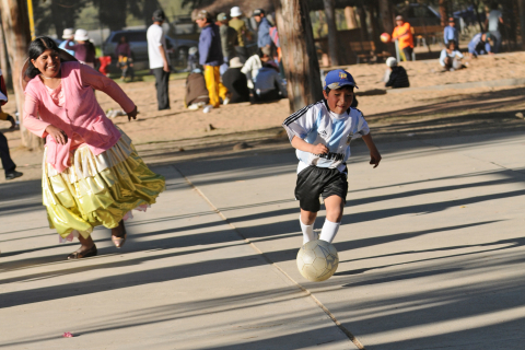 Une partie de football en Bolivie